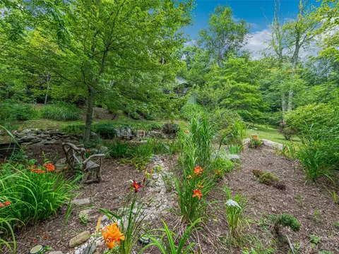 16 Prayer Ridge Rd, Fairview, NC 28730 photo 42