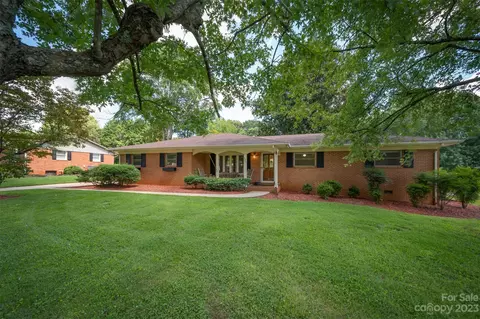 228 Smith Grove Rd, Forest City, NC 28043