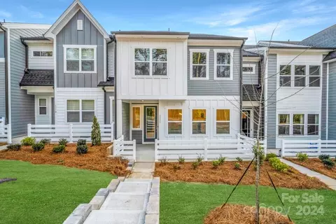 131 C Forest Lake Blvd, Mooresville, NC 28117