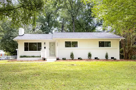 1030 Dudley Dr, Charlotte, NC 28205
