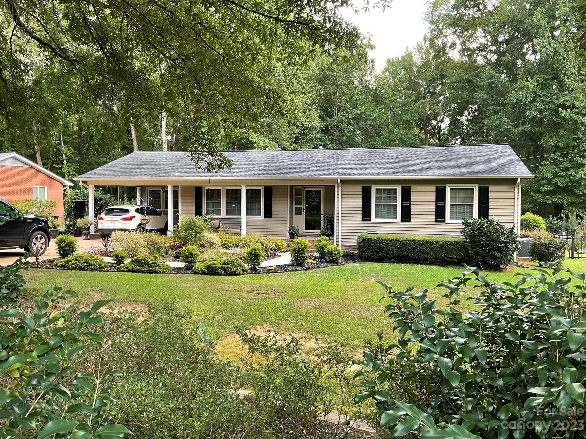 303 Pecan G2 Ave Unit G2