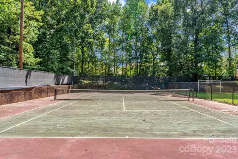 310 Orchard Trace Ln #5, Charlotte, NC 28213