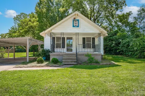 511 21st St, Newton, NC 28658