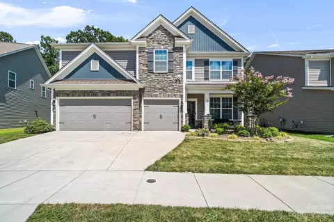 2011 Houle Ln, Charlotte, NC 28214