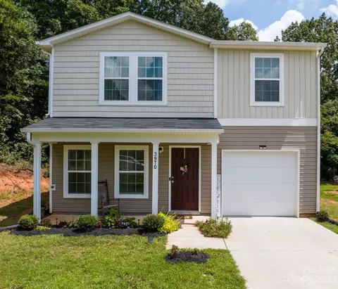 3970 Hemingway Dr NW, Hickory, NC 28601