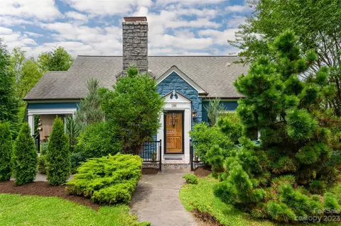 10 Lorraine Ave, Asheville, NC 28804