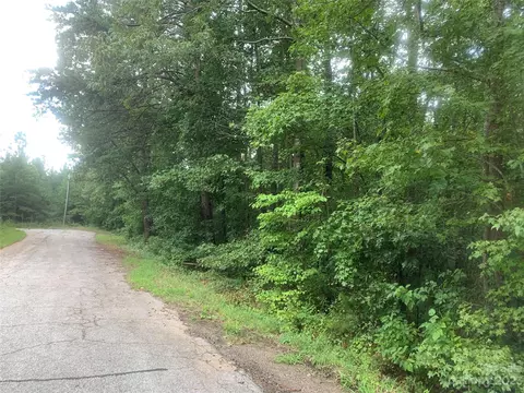 Hawthorne Lane, Forest City, NC 28043