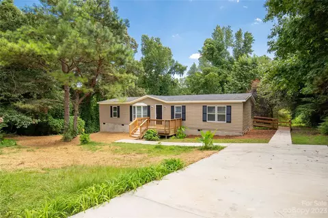 2140 Plumcrest Ln, Clover, SC 29710