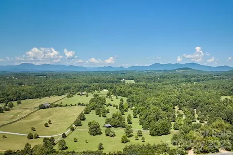 Collinsville Road, Columbus, NC 28722
