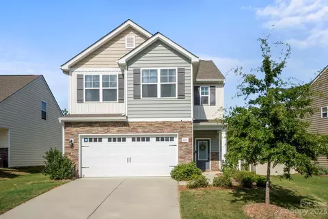 653 Cape Fear St, Fort Mill, SC 29715