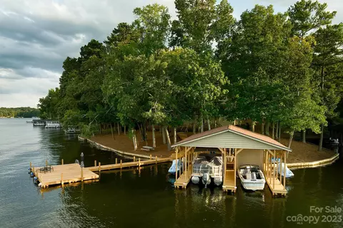 16334 Croatan Ct # a, Norwood, NC 28128