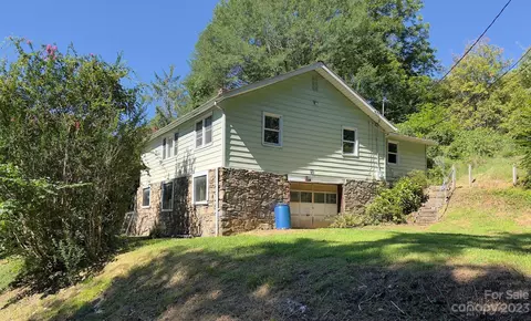Lunsford Road, Asheville, NC 28805