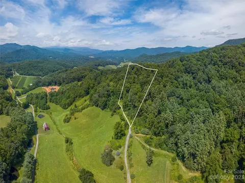 Gambrell Hill Road, Clyde, NC 28721
