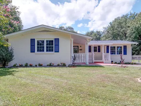 1618 Fairfield Dr, Gastonia, NC 28054