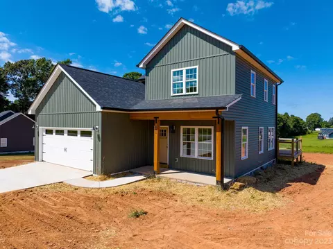 122 Pine Tree Rd, Taylorsville, NC 28681