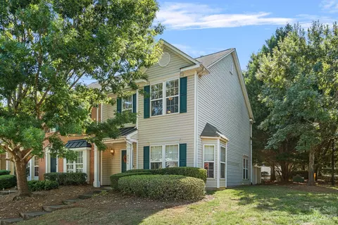 8304 Shinkansen Dr, Charlotte, NC 28213