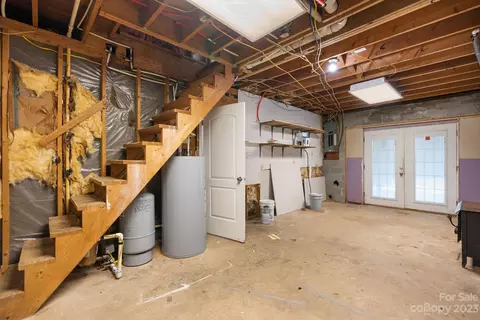 632 Thunder Rd, Clyde, NC 28721 photo 23