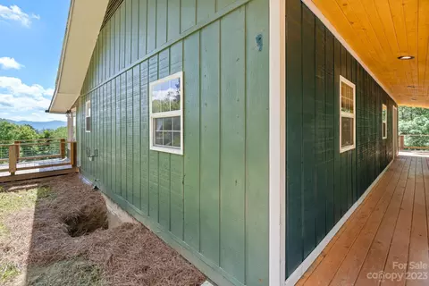 632 Thunder Rd, Clyde, NC 28721 photo 32