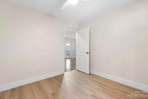 632 Thunder Rd, Clyde, NC 28721 photo 21