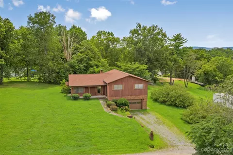 74 Sterling Ln, Taylorsville, NC 28681