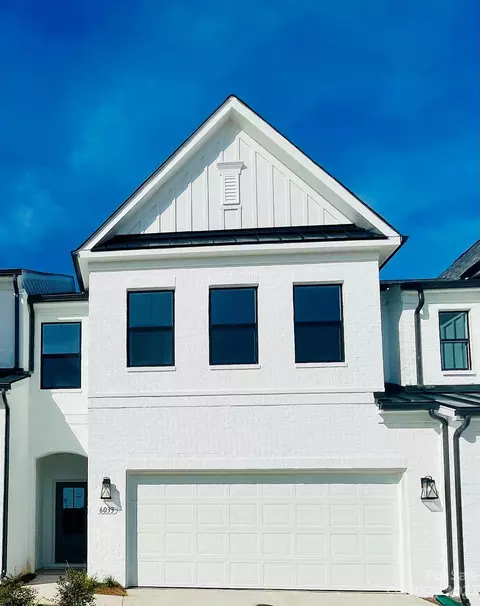 6033 Mariemont 203 Cir #203, Charlotte, NC 28226