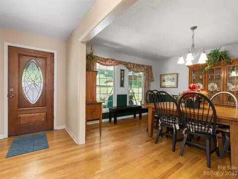 274 Calico Ln, Clyde, NC 28721 photo 6