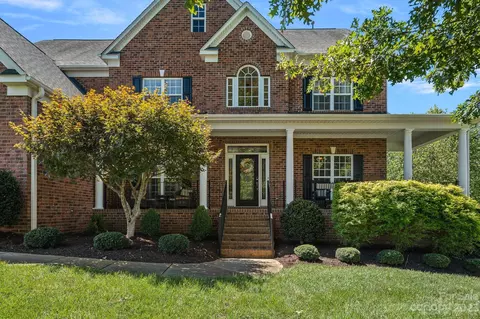 119 Hanover Ln, Davidson, NC 28036