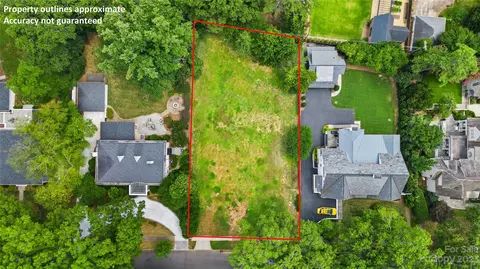 717 Hempstead Pl, Charlotte, NC 28207