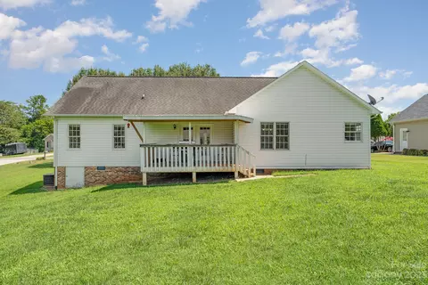 5079 Mill Pond Dr, Conover, NC 28613 photo 23