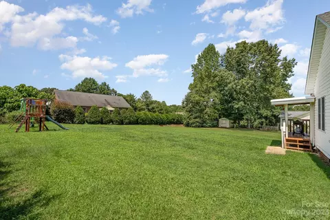 5079 Mill Pond Dr, Conover, NC 28613 photo 26