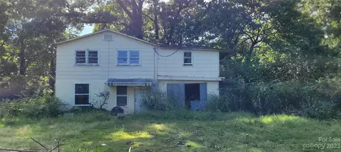 3146 Texs Fish Camp Rd, Connelly Springs, NC 28612