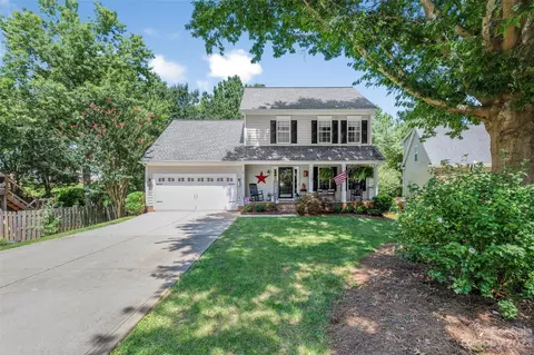 143 Meadow Pond Ln, Mooresville, NC 28117