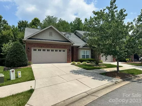 158 Wentworth Dr, Mocksville, NC 27028
