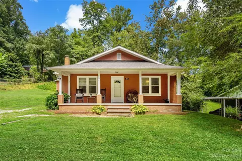 134 Spring St, Old Fort, NC 28762