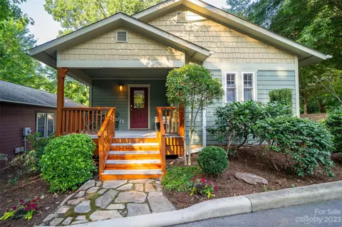 27 Rector St, Asheville, NC 28801