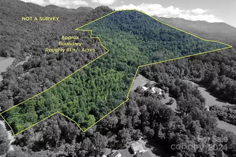 9999 Dills Cove Rd, Sylva, NC 28779