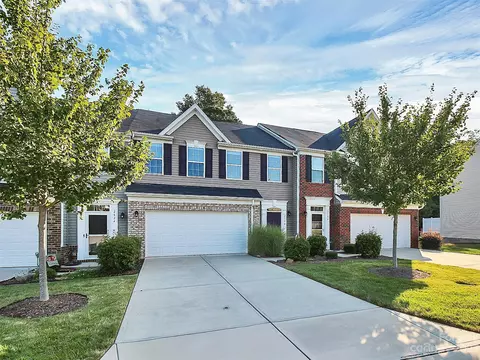 2598 Norman Isle Dr, Denver, NC 28037