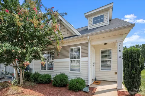 718 Waterfall Way, Lake Wylie, SC 29710