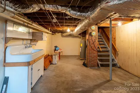 112 Maple St, Jefferson, NC 28640 photo 20