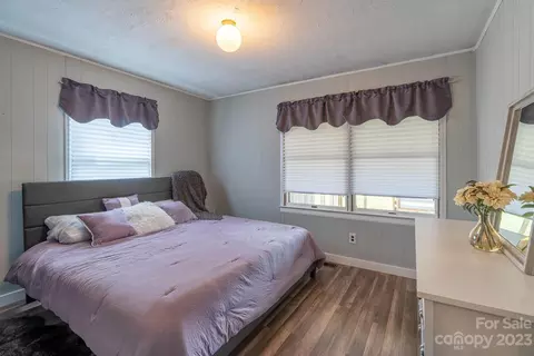 112 Maple St, Jefferson, NC 28640 photo 17