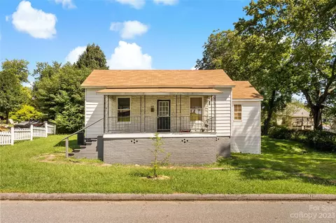 166 Seventh St, Marion, NC 28752