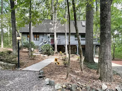 160 Settlers Haven Rd, Cleveland, NC 27013