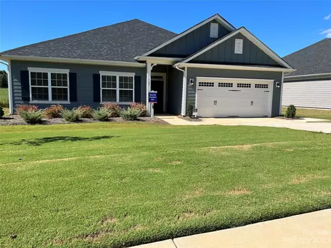191 Mountain Island 52 Dr #52, Statesville, NC 28677