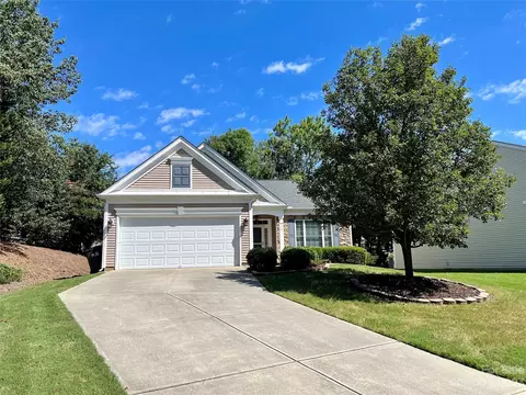 5207 Wrens Nest Ln, Charlotte, NC 28269