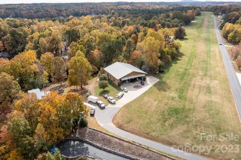 1119 Outside Loop, Catawba, NC 28609 photo 14