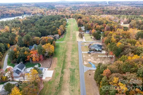 1119 Outside Loop, Catawba, NC 28609 photo 6