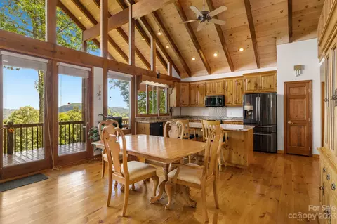 590 Ridgeway Rd, Mars Hill, NC 28754 photo 17