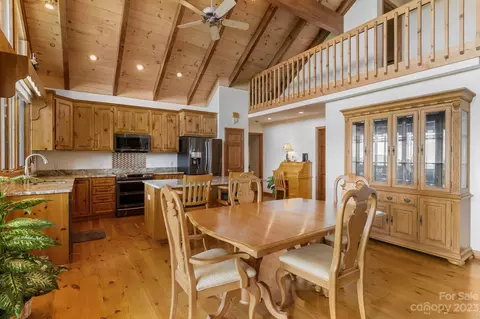 590 Ridgeway Rd, Mars Hill, NC 28754 photo 15