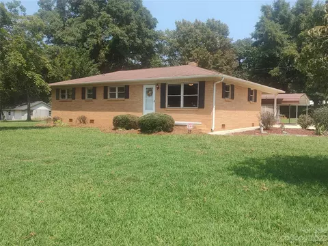 6381 E Highway 27 Hwy, Iron Station, NC 28080