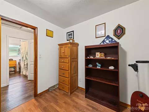 52 Walnut Rd, Clyde, NC 28721 photo 19